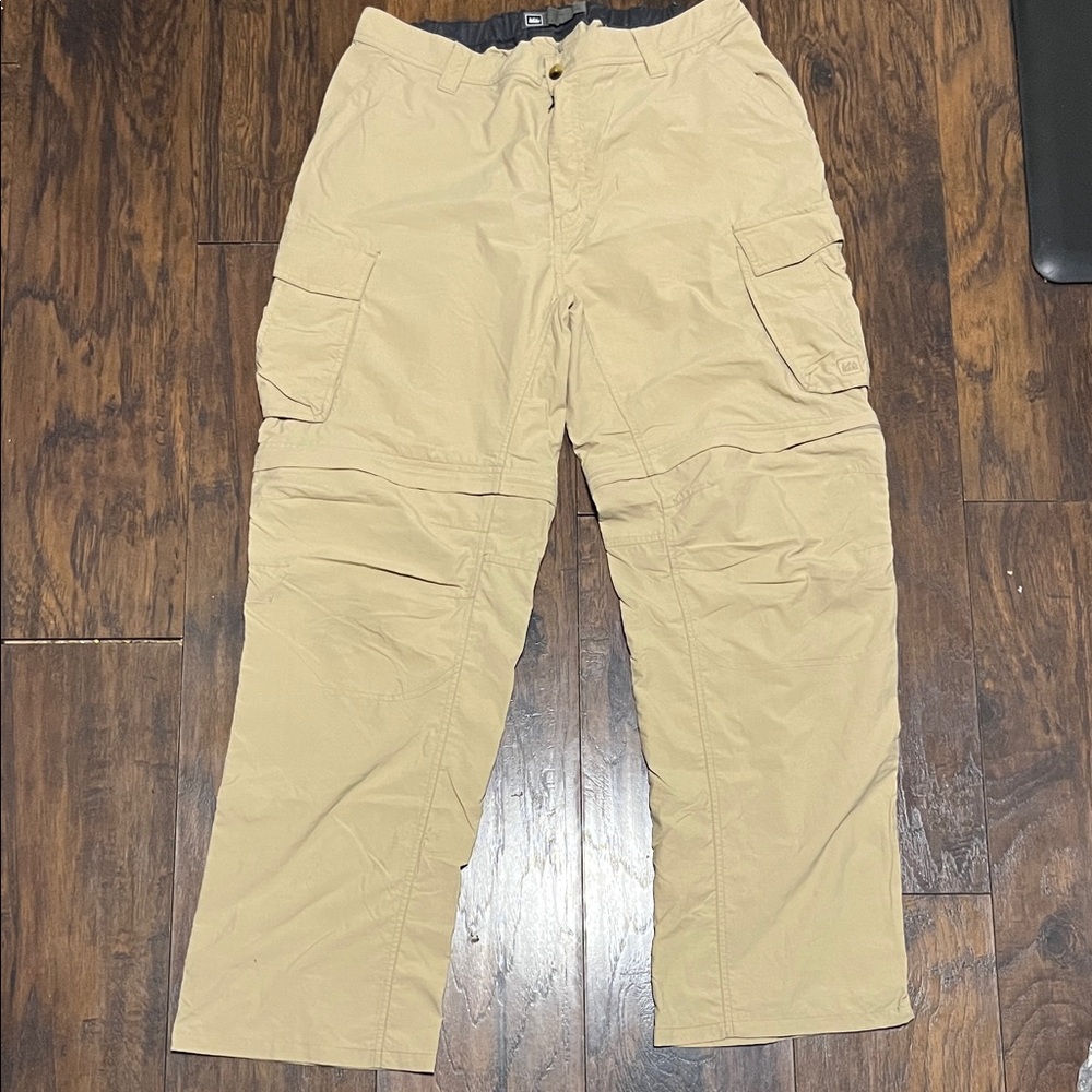 REI Men's Khaki Cargo Pants